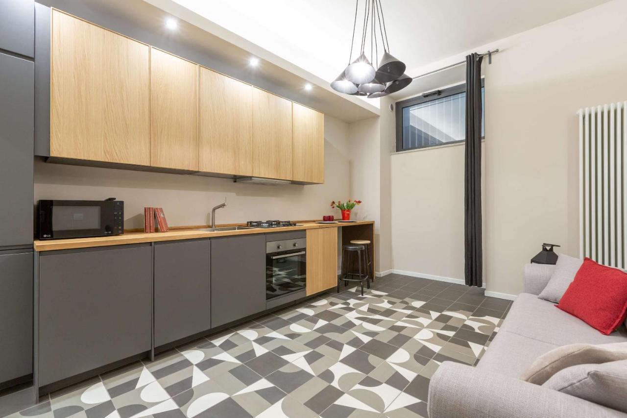 Mou43 -Loreto-Duomo- Urban House - Luxury Mediolan Zewnętrze zdjęcie