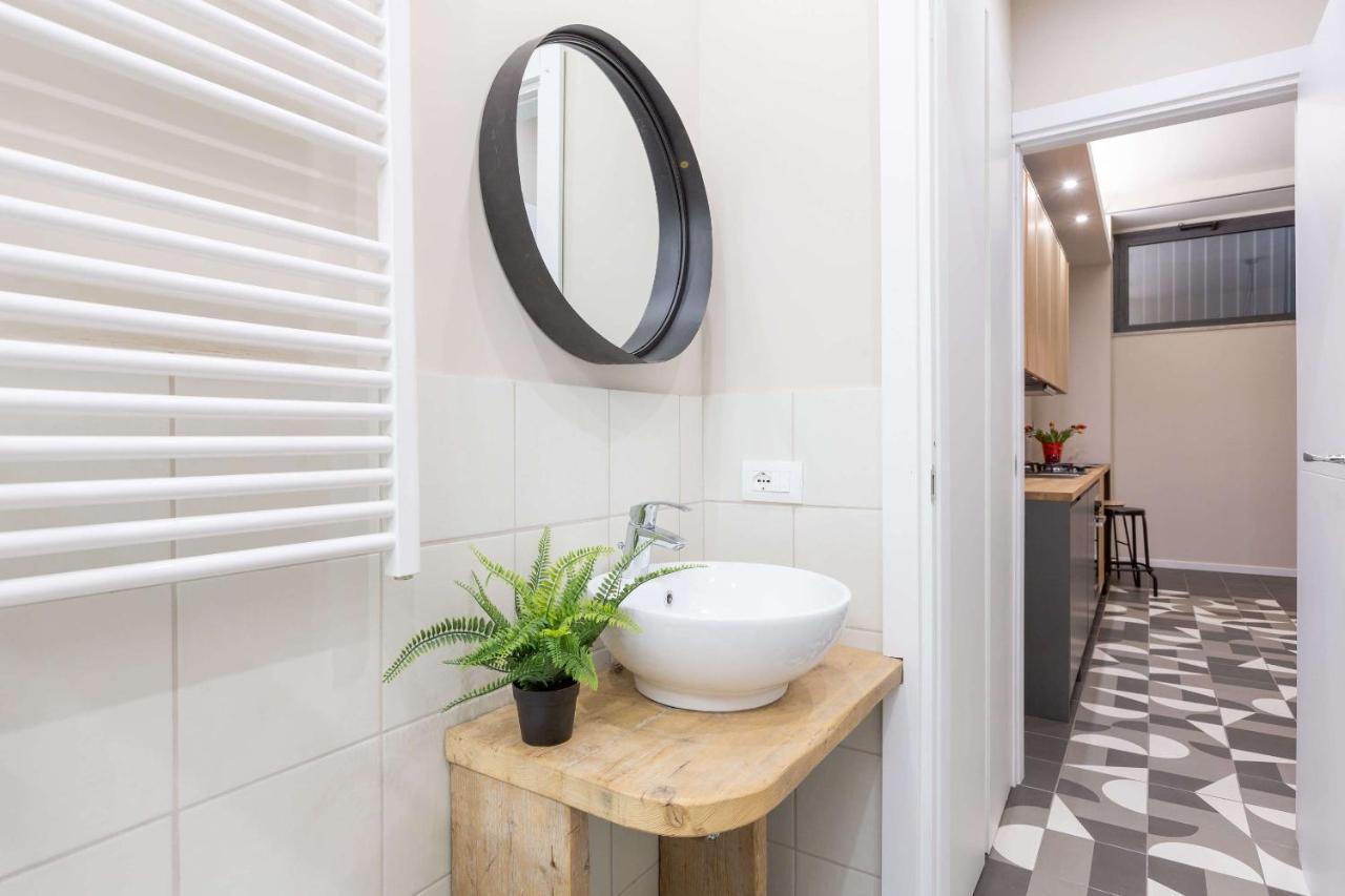 Mou43 -Loreto-Duomo- Urban House - Luxury Mediolan Zewnętrze zdjęcie