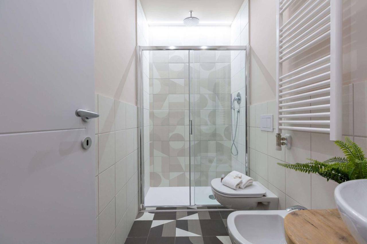 Mou43 -Loreto-Duomo- Urban House - Luxury Mediolan Zewnętrze zdjęcie
